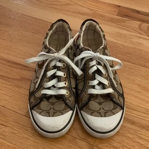 Women’s Size 8 Coach Barrett Sneaker